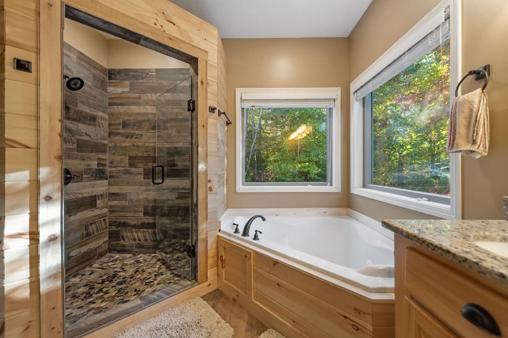 44 Lower Toccoa Hills, Blue Ridge GA 30513 - Photo