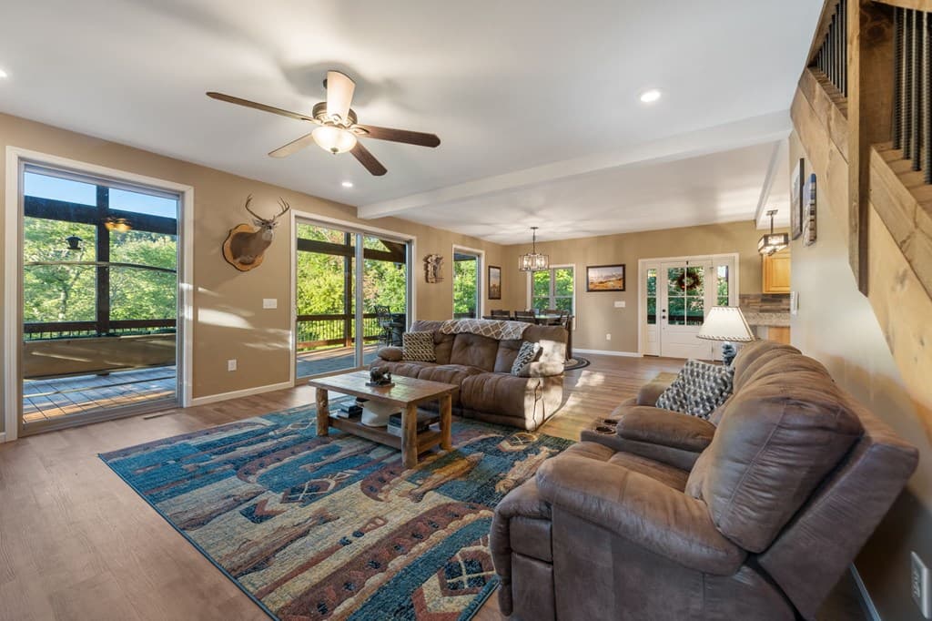 44 Lower Toccoa Hills, Blue Ridge GA 30513 - Photo