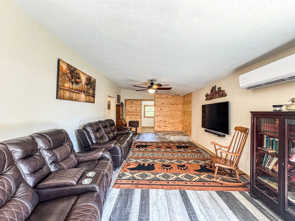 10007 Joe Brown Hwy, Murphy NC 28906 - Photo