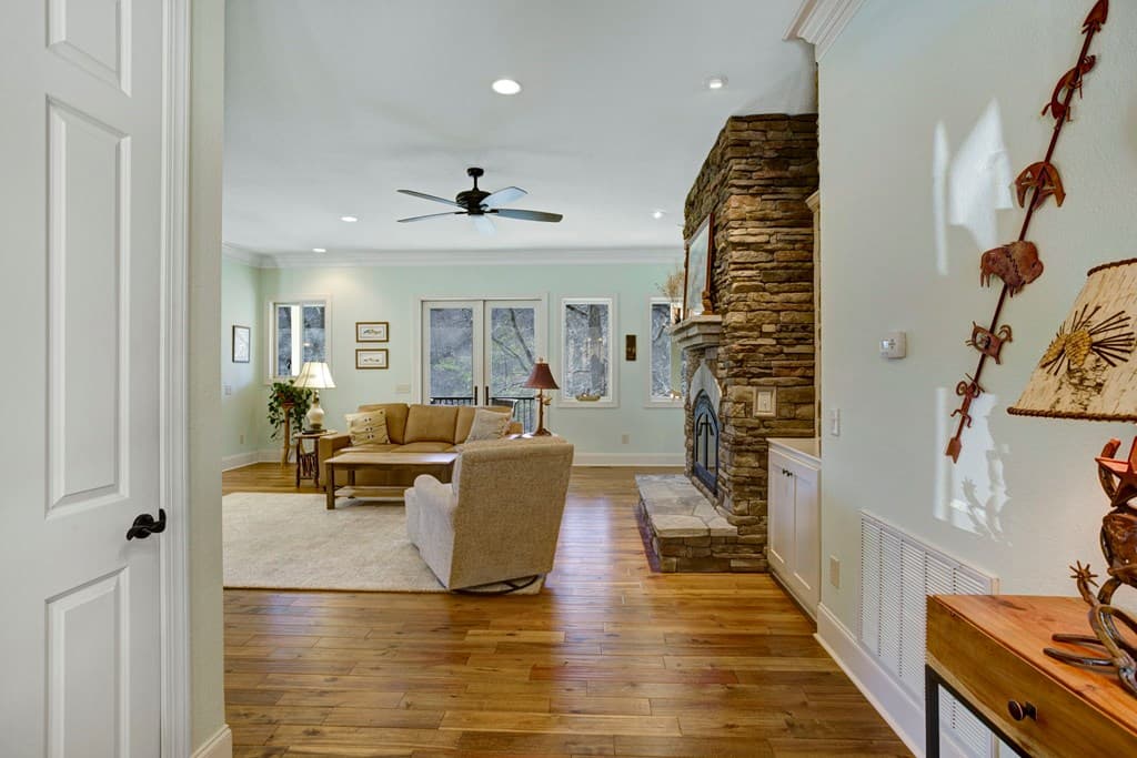 605 Owl Creek Road, Hiawassee GA 30546 - Photo