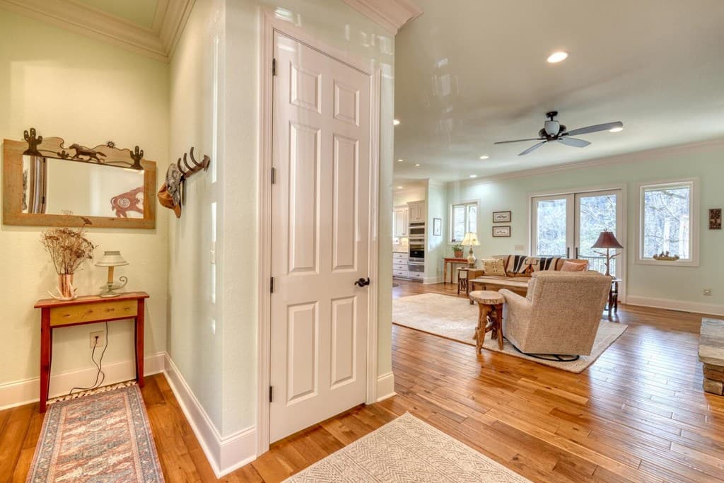 605 Owl Creek Road, Hiawassee GA 30546 - Photo