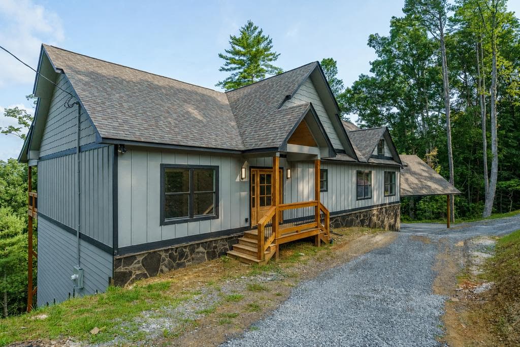 313 Jeff Drive, Ellijay GA 30540 - Primary photo