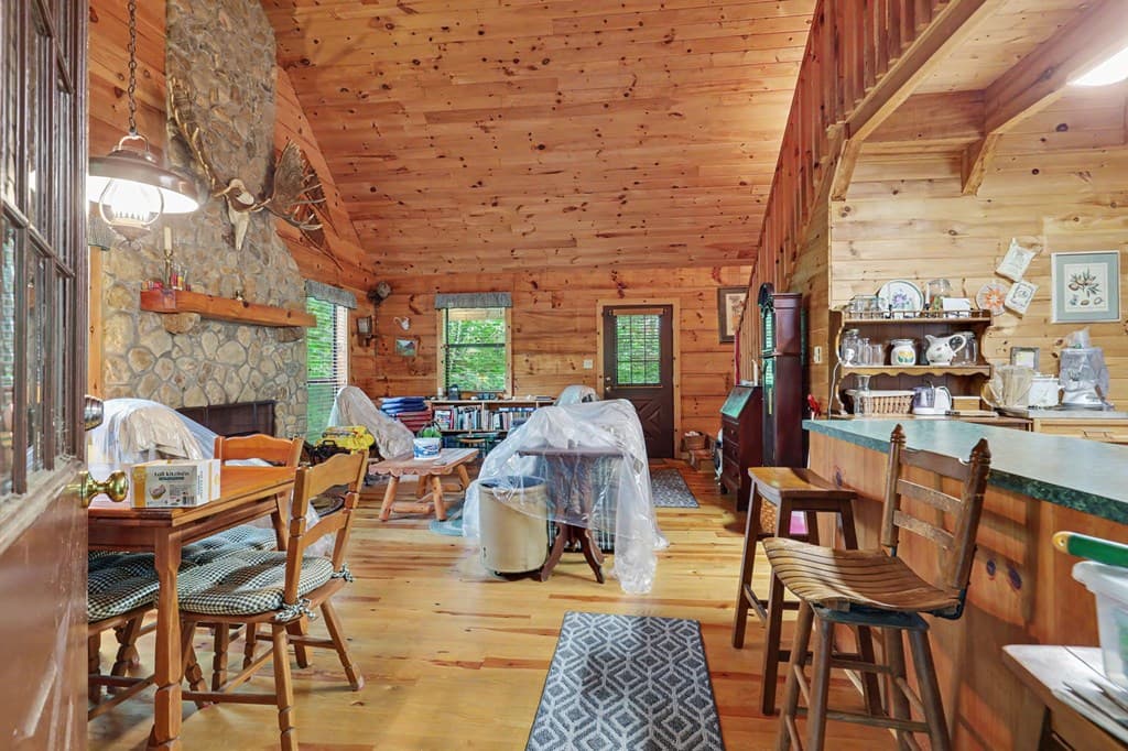 185 Falling Waters Lane, Murphy NC 28906 - Photo