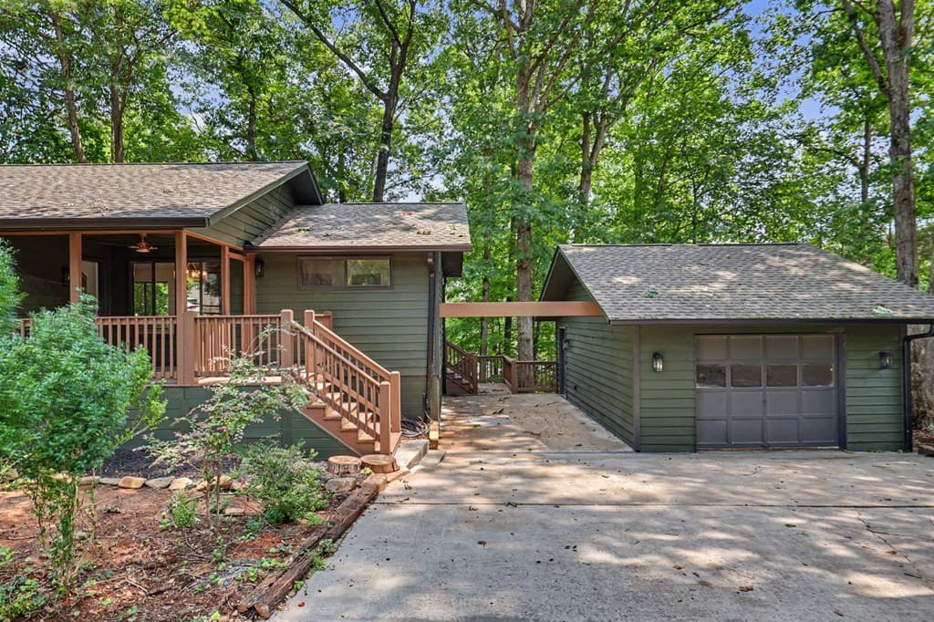 951 Mcclure Drive, Hayesville NC 28904 - Photo