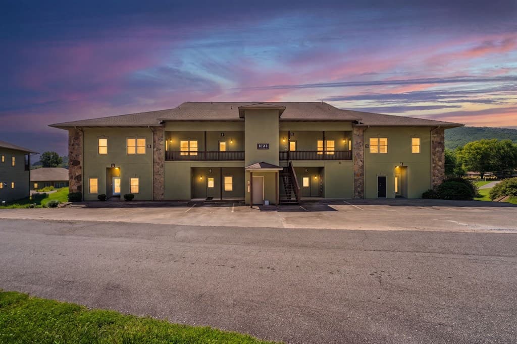 1724 Watercrest Way, Young Harris GA 30582 - Photo