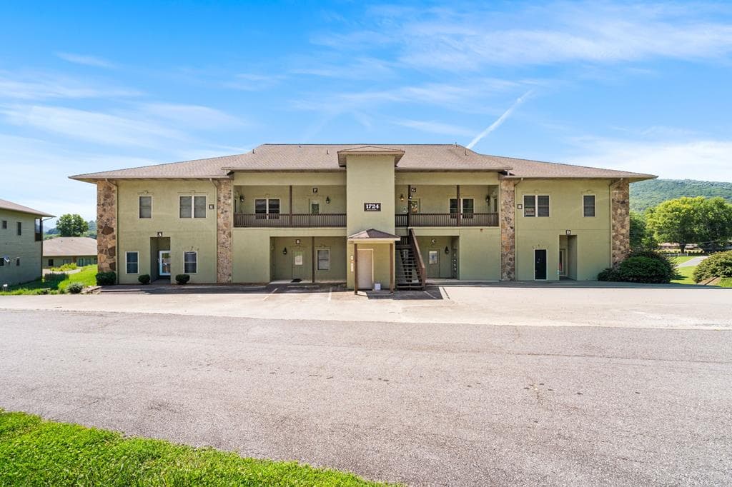 1724 Watercrest Way, Young Harris GA 30582 - Primary photo