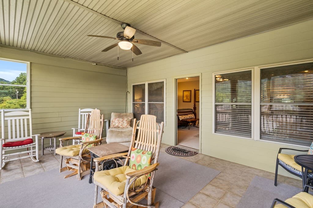 1724 Watercrest Way, Young Harris GA 30582 - Photo