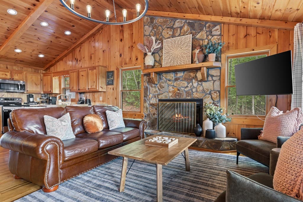 335 N Old Aska Road, Blue Ridge GA 30513 - Photo
