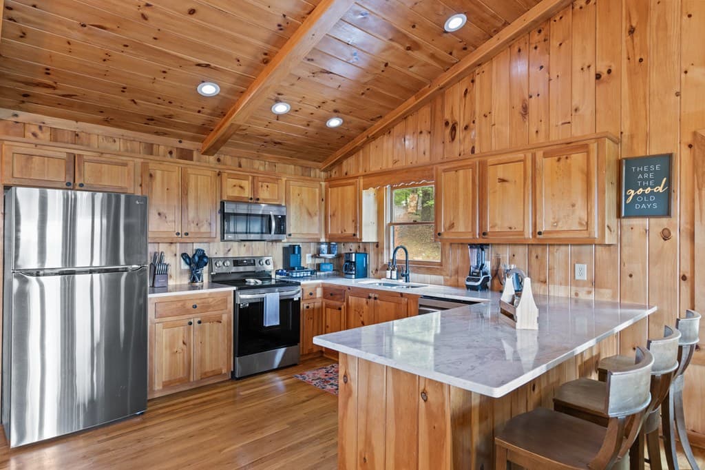 335 N Old Aska Road, Blue Ridge GA 30513 - Photo