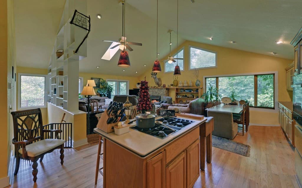475 Rivercane Road, Brasstown NC 28902 - Photo