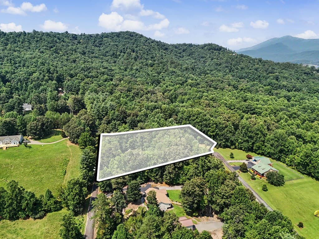 2360 Robin Hood Trail, Hiawassee GA 30546 - Photo