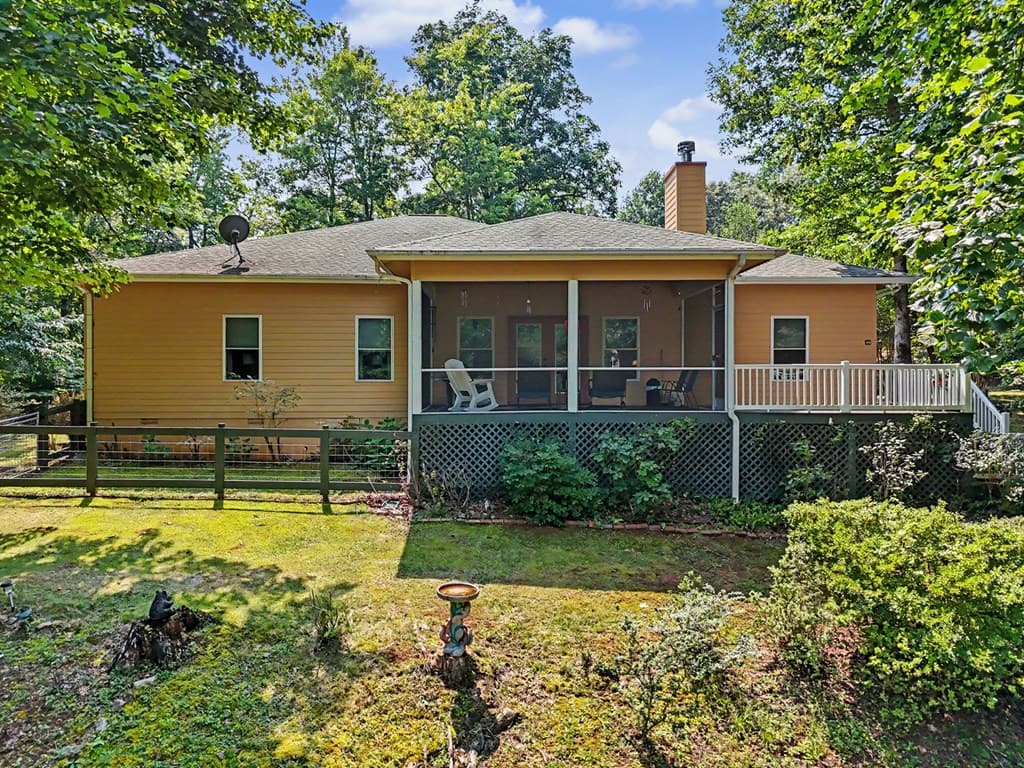 2360 Robin Hood Trail, Hiawassee GA 30546 - Photo