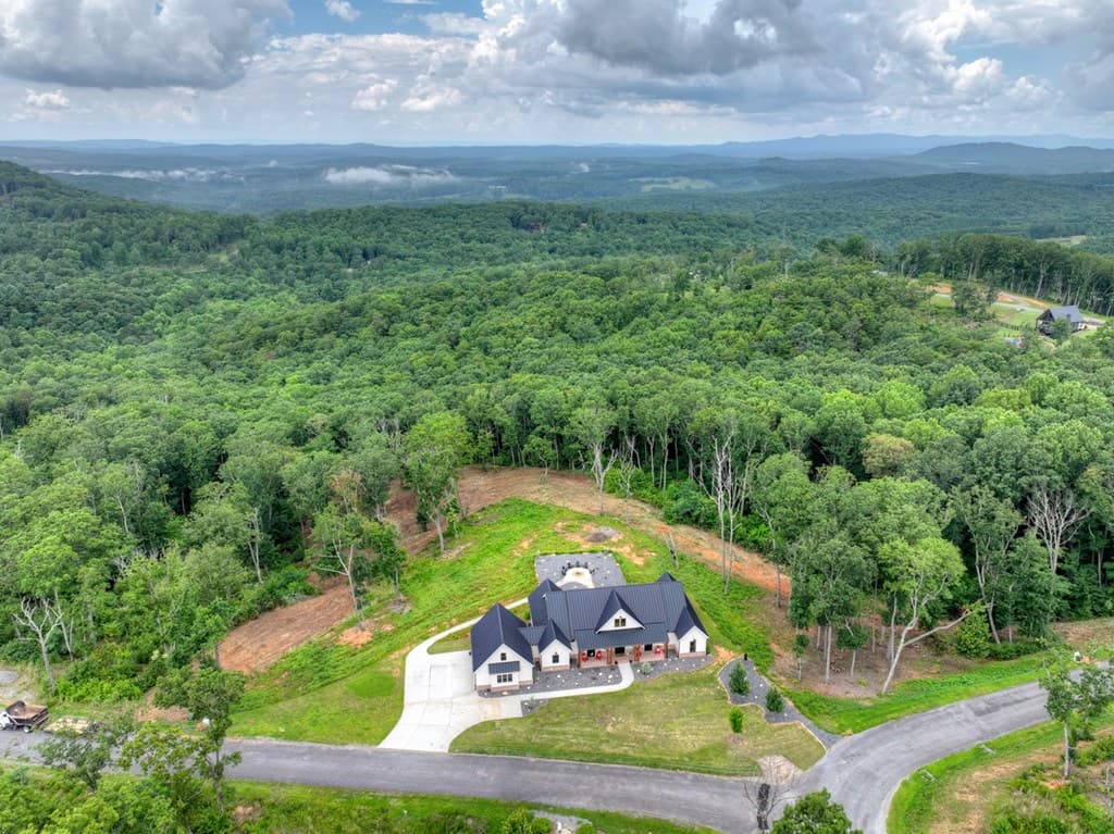 624 High Summit Drive, Talking Rock GA 30175 - Photo