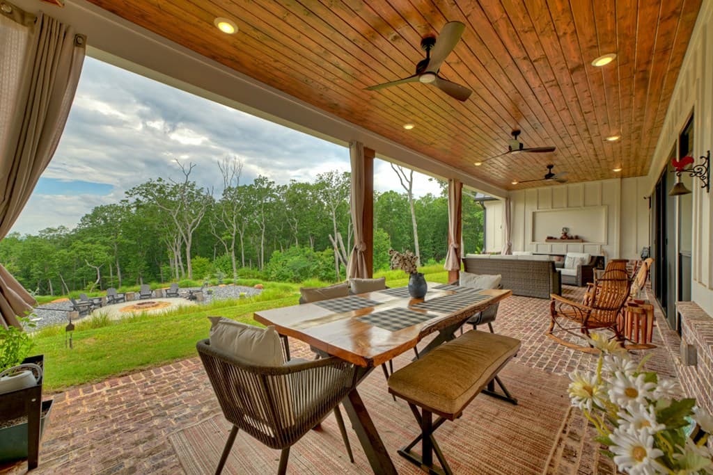 624 High Summit Drive, Talking Rock GA 30175 - Photo