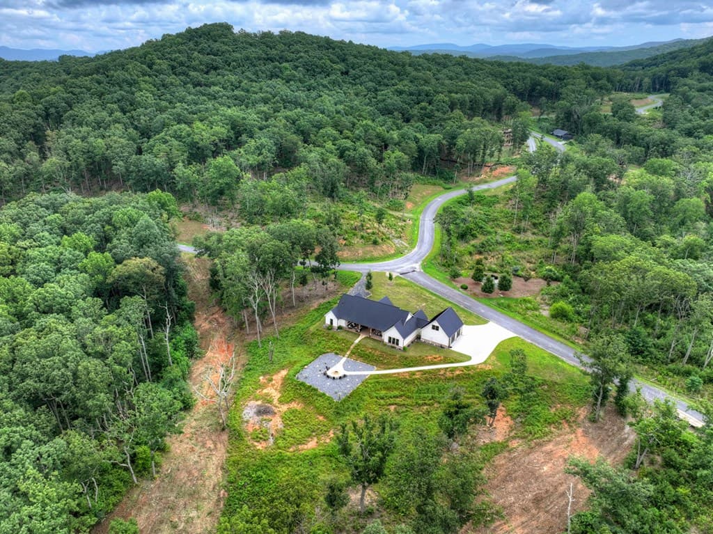 624 High Summit Drive, Talking Rock GA 30175 - Photo