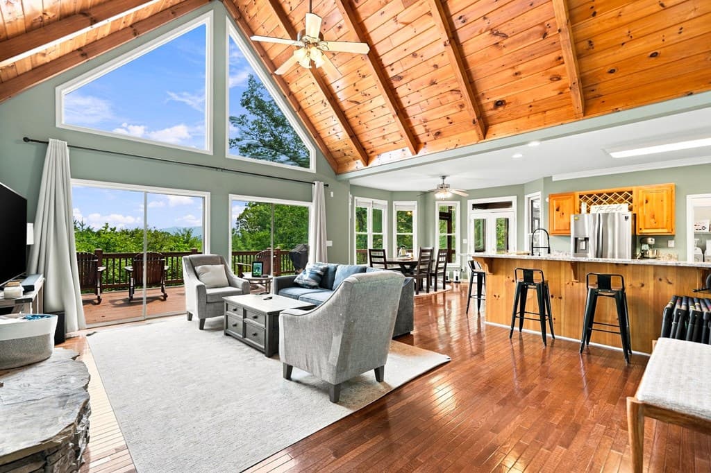 189 Trails End Ridge, Ellijay GA 30540 - Photo
