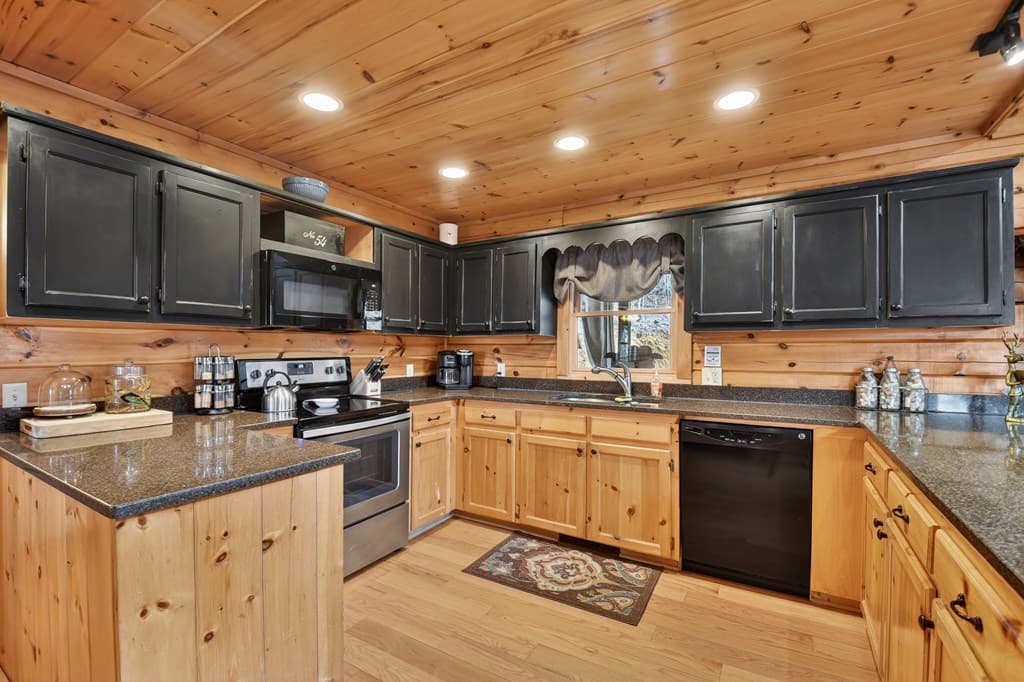 54 Channing Hollow, Morganton GA 30560 - Photo