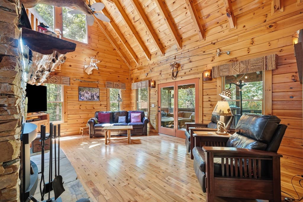 24 Indian Lake Road, Mineral Bluff GA 30559 - Photo