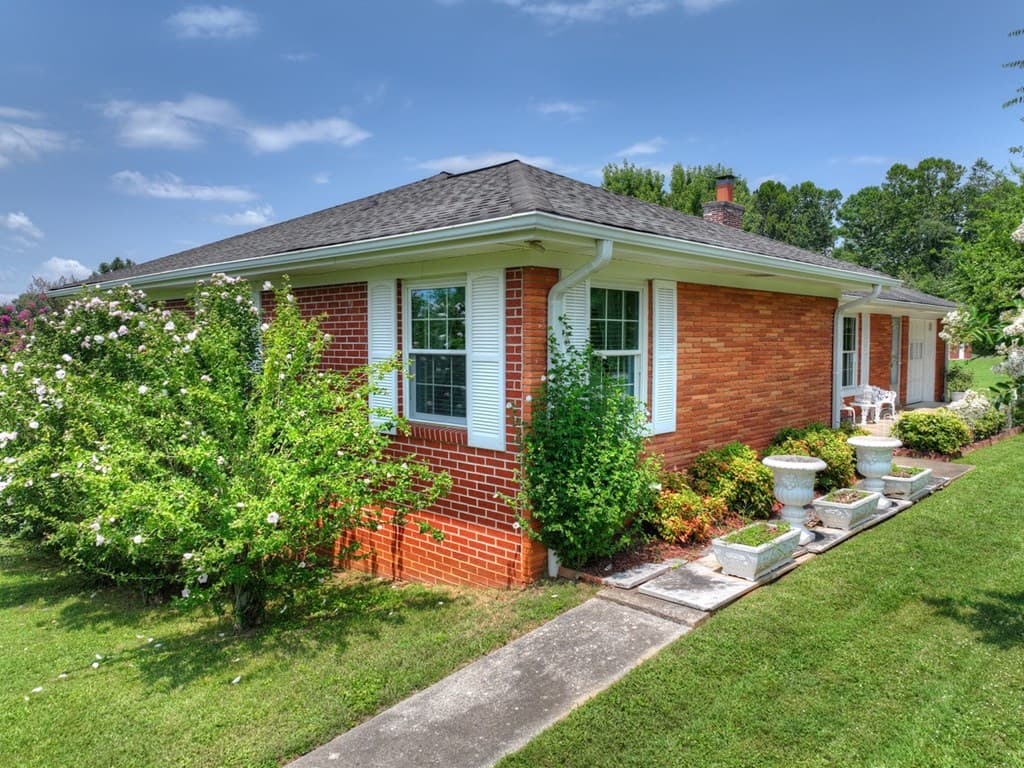 210 Lavista Drive, Blue Ridge GA 30513 - Photo