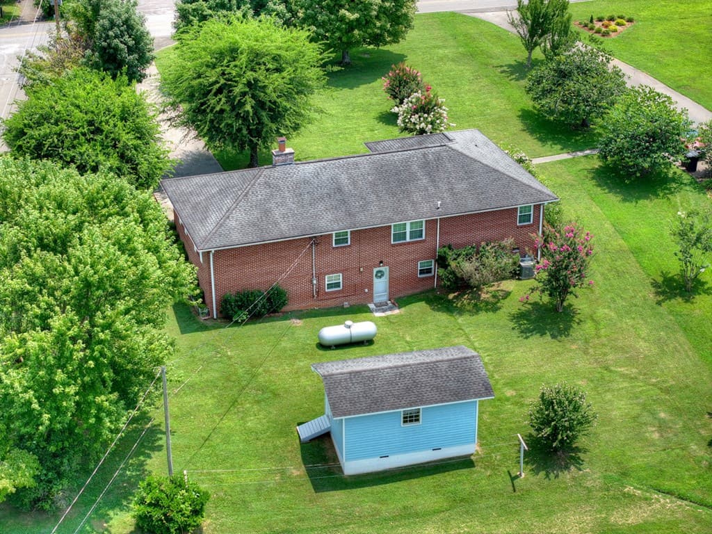 210 Lavista Drive, Blue Ridge GA 30513 - Photo