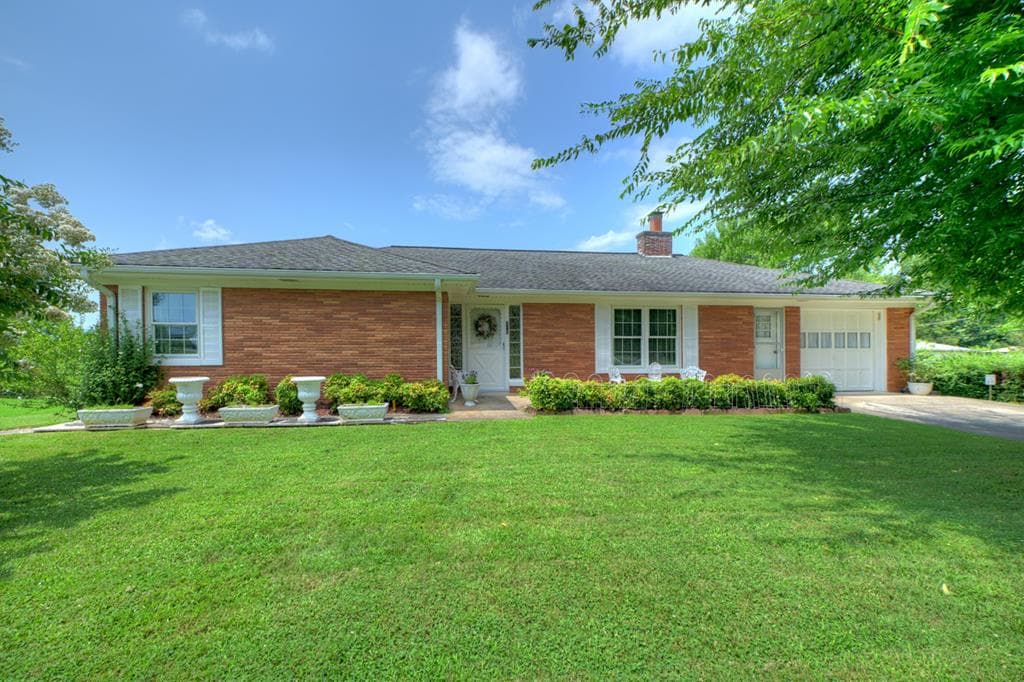 210 Lavista Drive, Blue Ridge GA 30513 - Primary photo