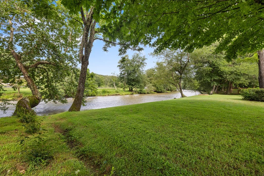 237 Laurel Creek Lane, Hayesville NC 28904 - Photo