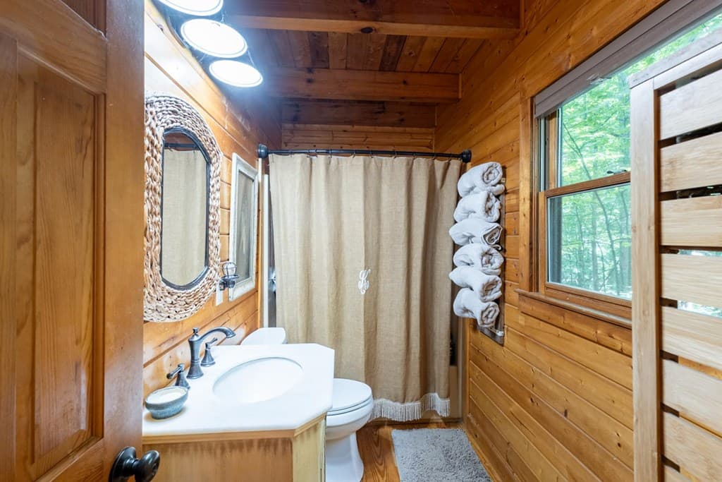 681 Skyview Drive, Ellijay GA 30536 - Photo
