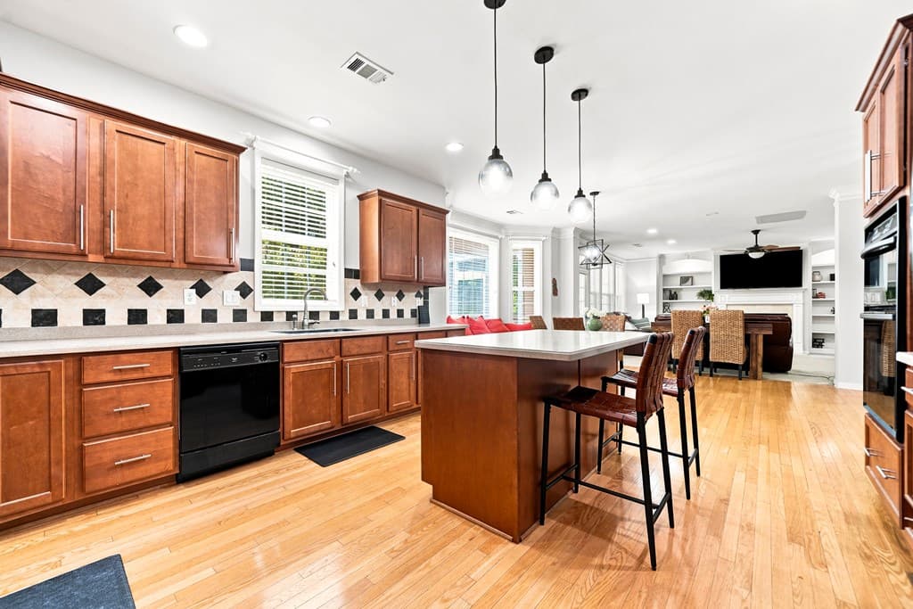 245 Chadwyck Lane, Canton GA 30115 - Photo