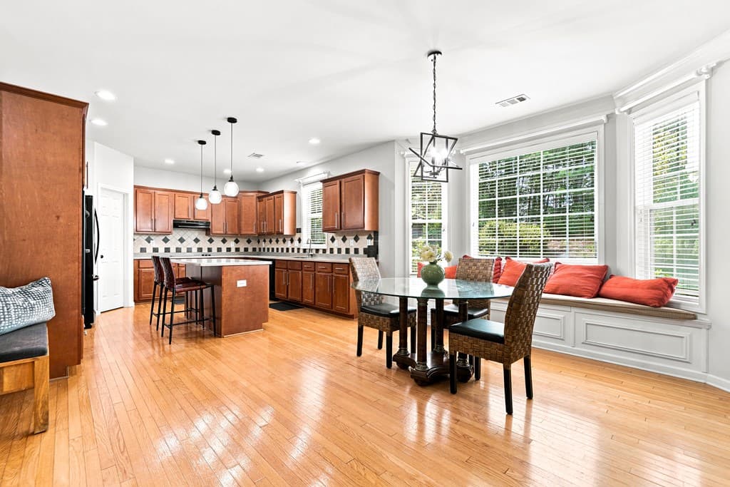 245 Chadwyck Lane, Canton GA 30115 - Photo