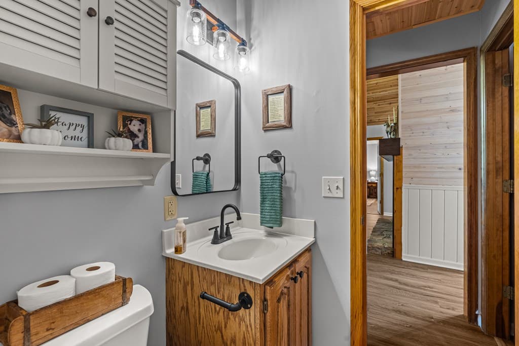 114 Nottely Shores W, Blairsville GA 30512 - Photo