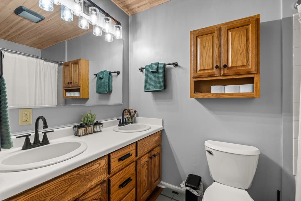 114 Nottely Shores W, Blairsville GA 30512 - Photo