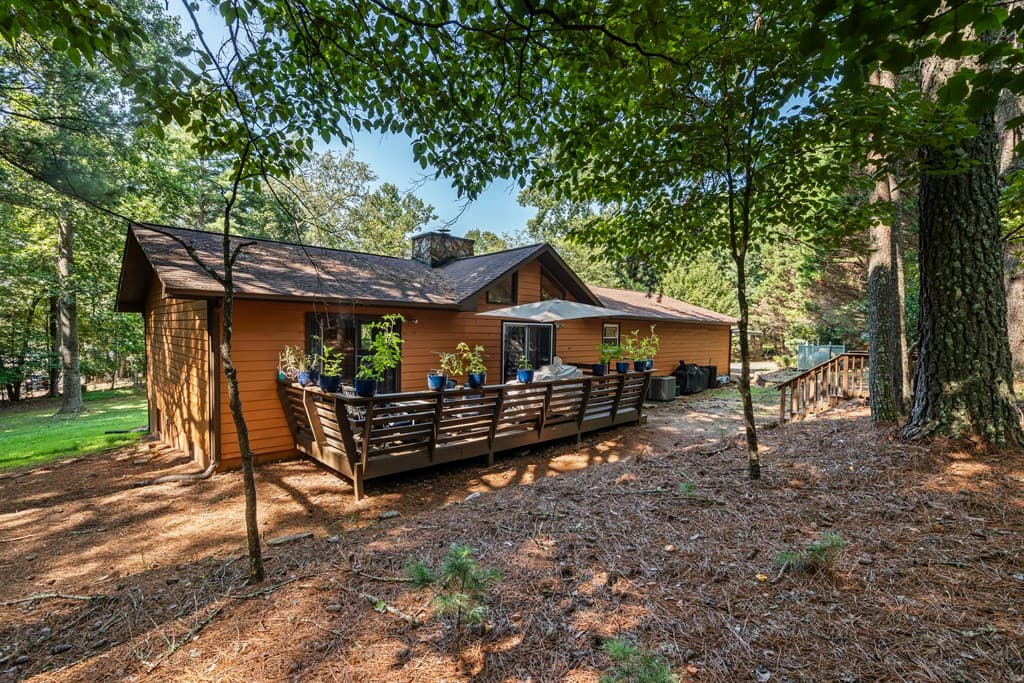 114 Nottely Shores W, Blairsville GA 30512 - Photo