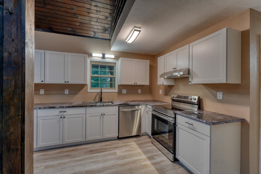125 Big Foot Lane, Blairsville GA 30512 - Photo