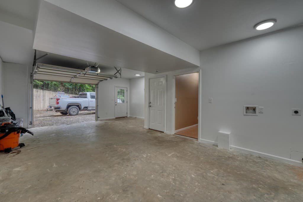 125 Big Foot Lane, Blairsville GA 30512 - Photo