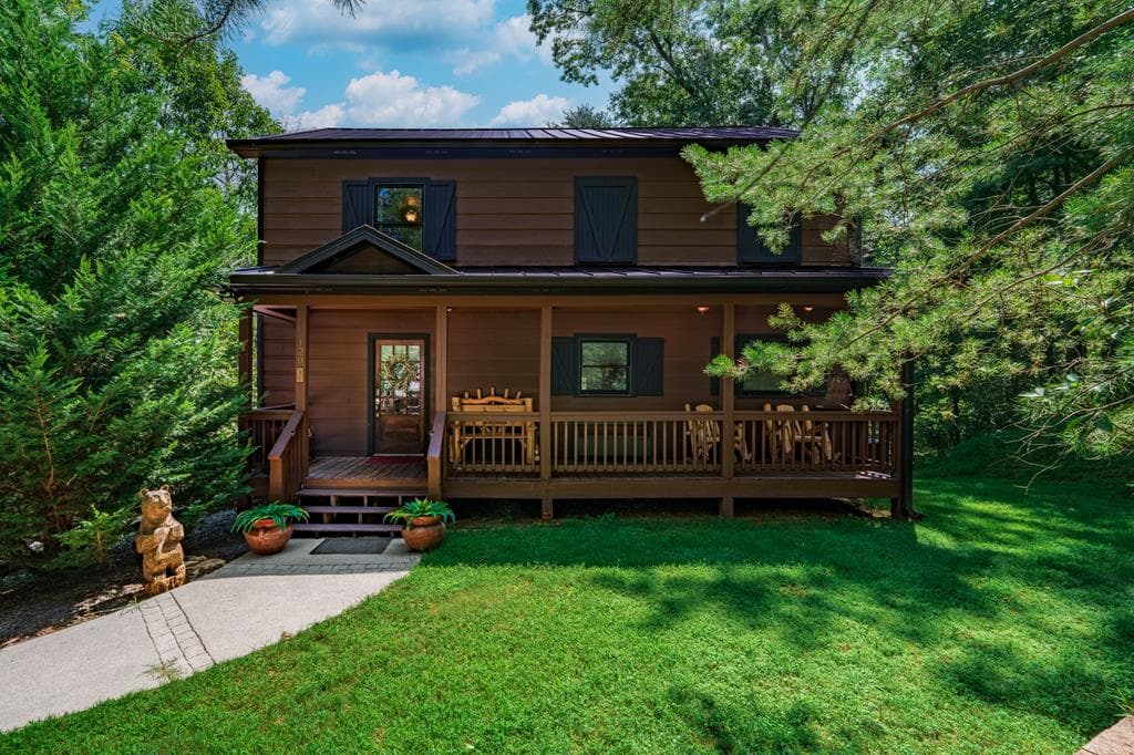 120 Walnut Mountain Court, Ellijay GA 30536 - Primary photo