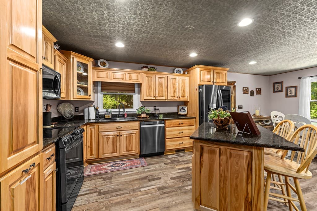 120 Walnut Mountain Court, Ellijay GA 30536 - Photo