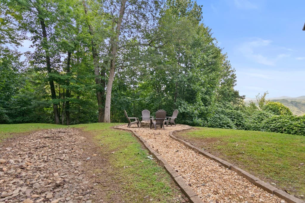 231 Kyle Road, Blue Ridge GA 30513 - Photo