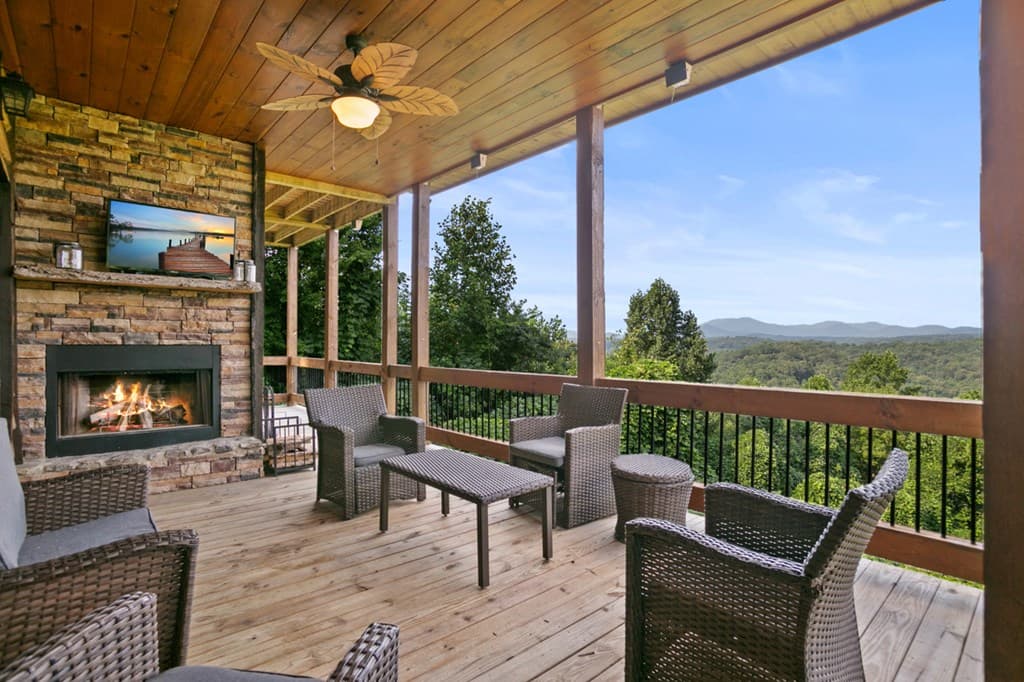 231 Kyle Road, Blue Ridge GA 30513 - Photo