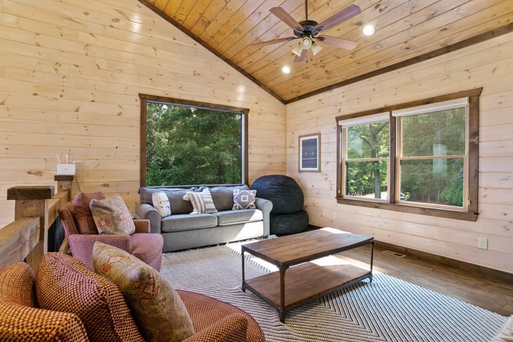 231 Kyle Road, Blue Ridge GA 30513 - Photo