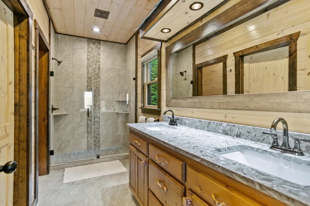 231 Kyle Road, Blue Ridge GA 30513 - Photo