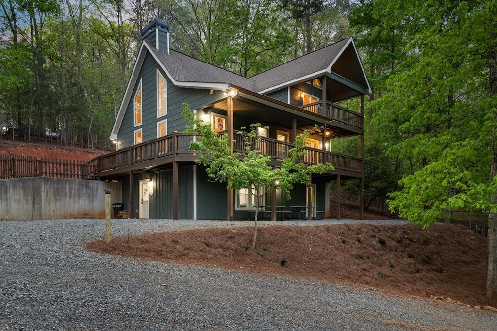 17 Vista Chalet Drive, Ellijay GA 30540 - Primary photo