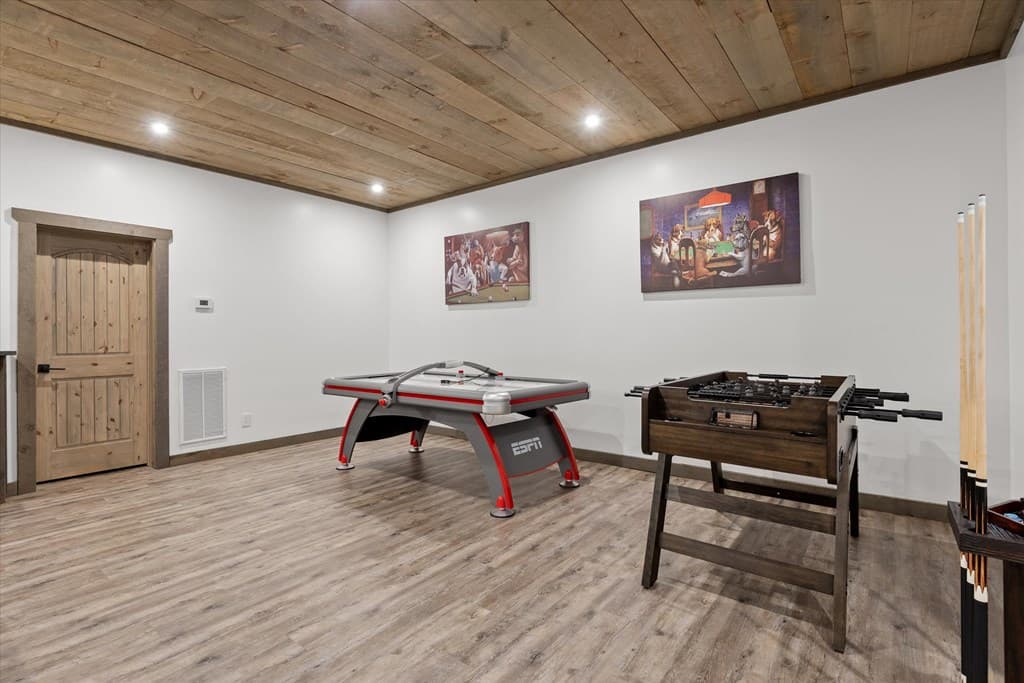 371 Windfield Circle, Blue Ridge GA 30513 - Photo