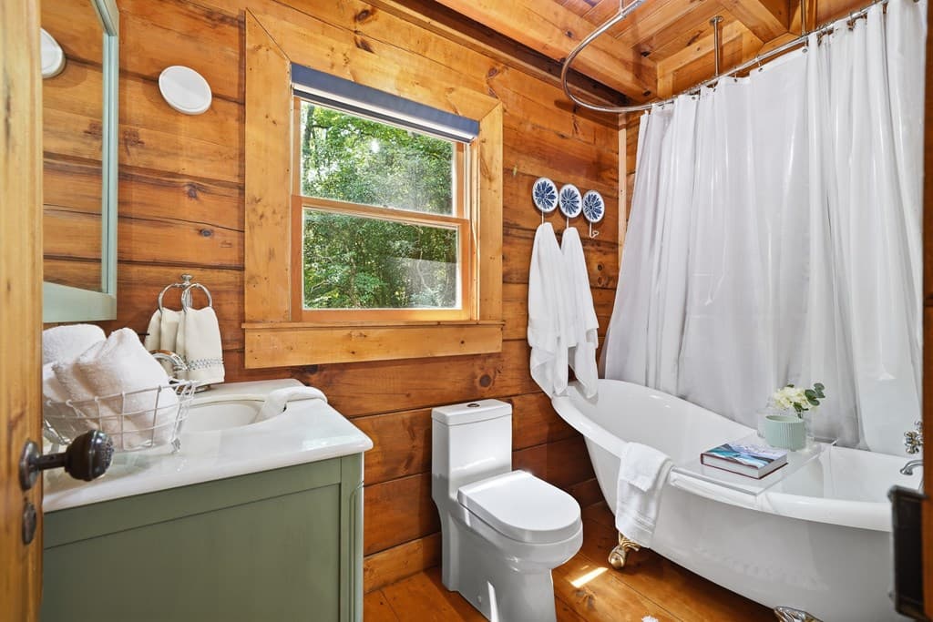 35 Finch Lane, Blue Ridge GA 30513 - Photo