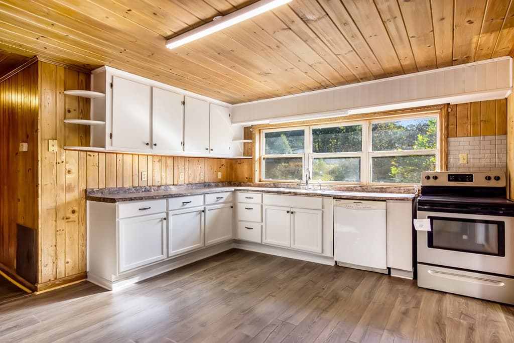 55 Mount Pleasant Drive, Ellijay GA 30540 - Photo