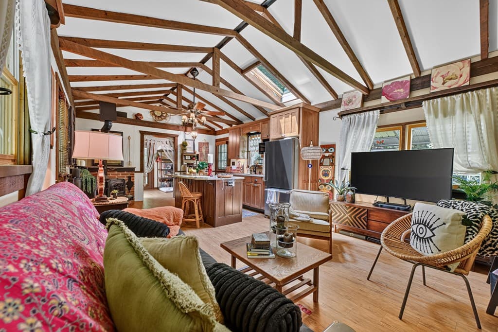 100 Wing Circle, Ellijay GA 30536 - Photo