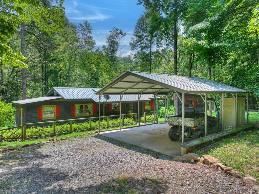 100 Wing Circle, Ellijay GA 30536 - Photo