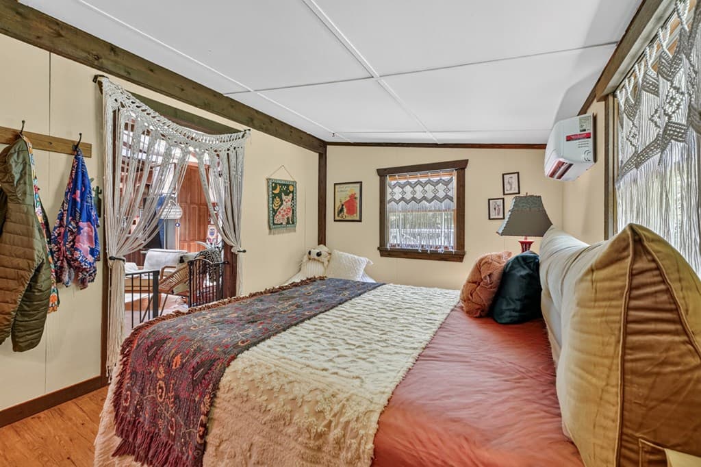 100 Wing Circle, Ellijay GA 30536 - Photo