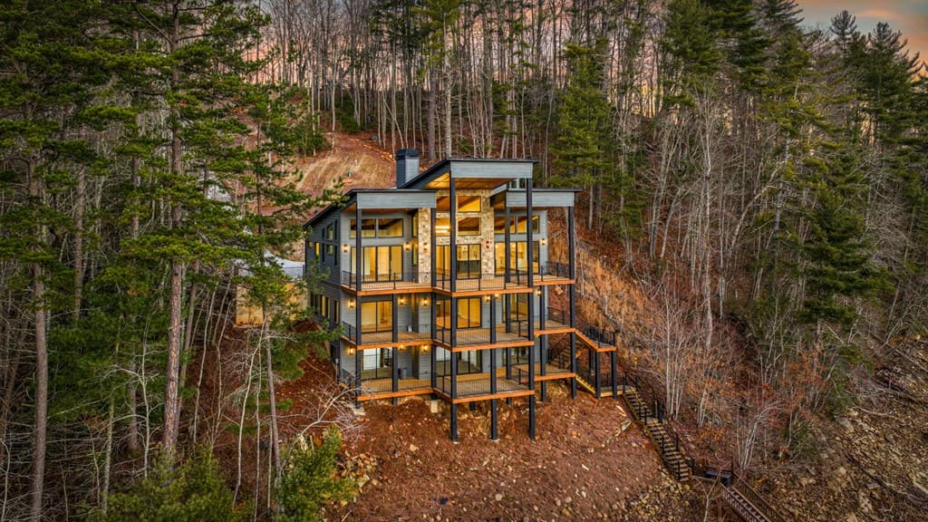 770 Fish Hook Point, Blue Ridge GA 30513 - Photo