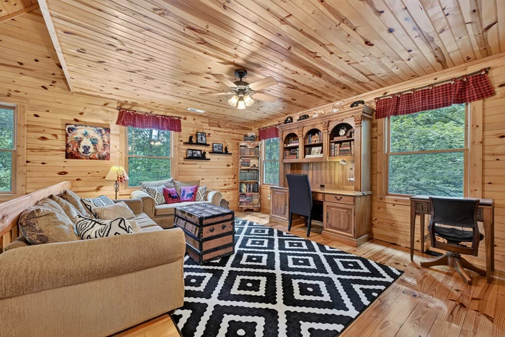 171 Mountain Lake Drive, Blue Ridge GA 30513 - Photo