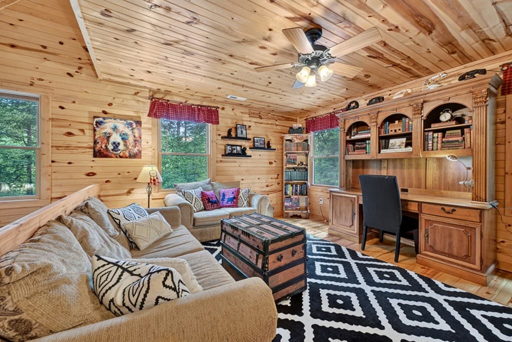 171 Mountain Lake Drive, Blue Ridge GA 30513 - Photo